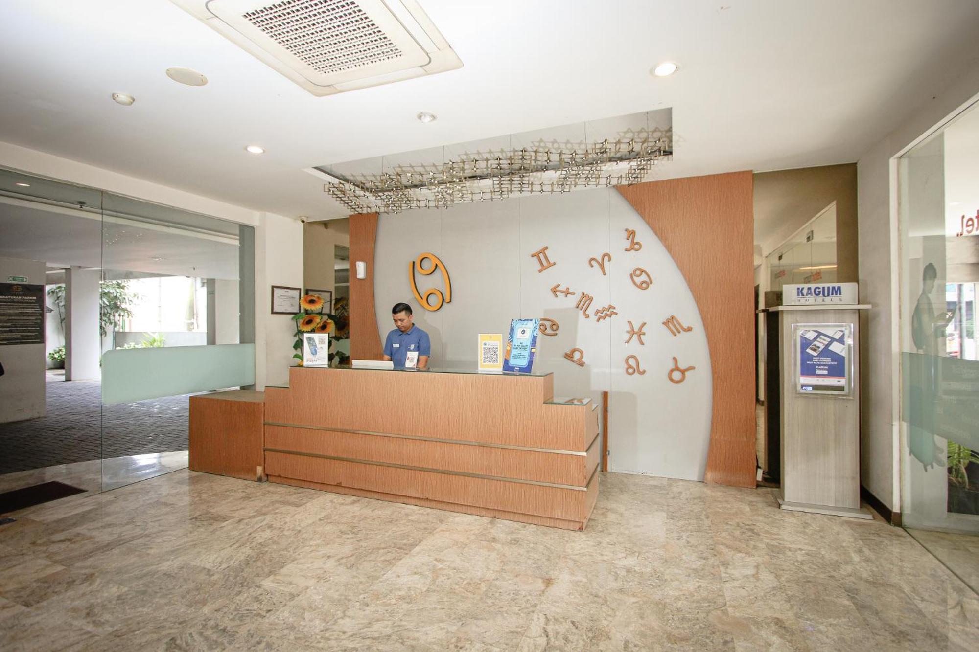 Zodiak Asia Afrika By Kagum Hotels Bandung Bagian luar foto